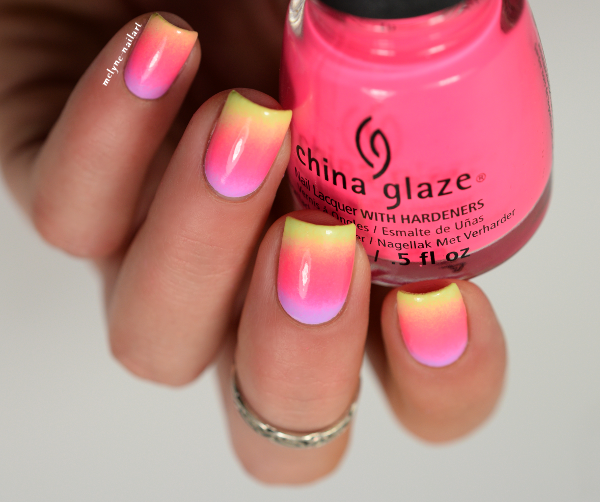 Summer gradient nails
